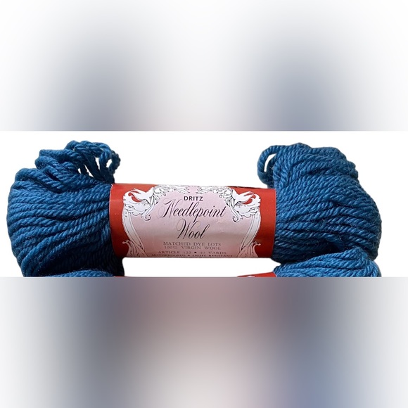 French Blue VTG NOS Scovill Dritz Luxury 100% Virgin Wool Needlepoint 4O yds - Picture 1 of 4